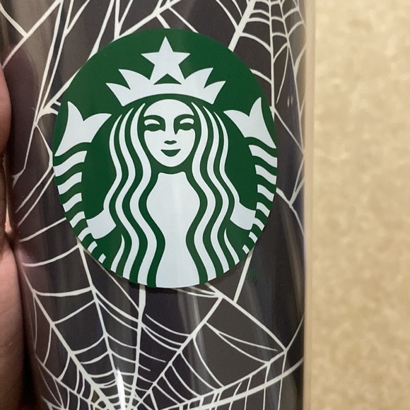 GITD - Spiderwed Starbucks Grande Cup - 2021 Released - Picture 4 of 5